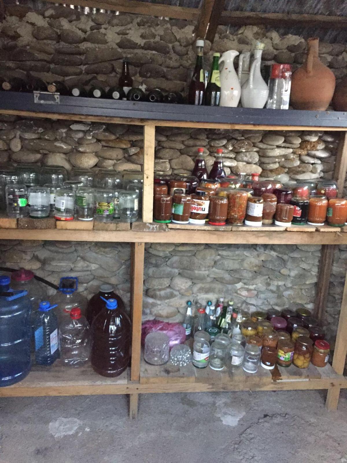 Mera Hostel Partskhanaqanevi Eksteriør billede